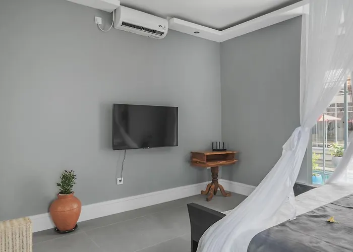Xxtra - Luxury 4br - Sauna, Bar & Cold Plunge Seminyak (Bali)